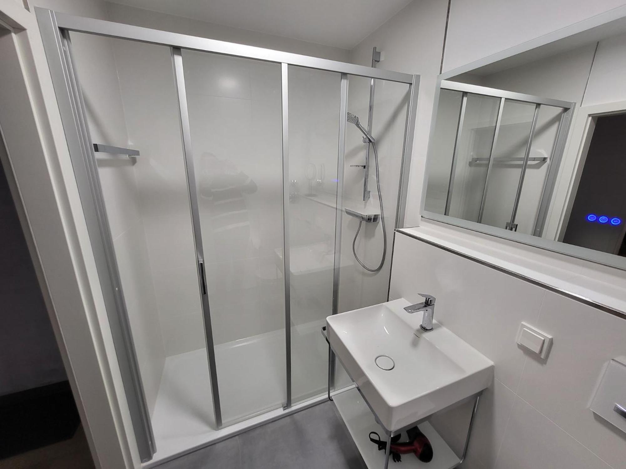 Neu! Moderne 2-zimmer-ferienwohnung Am Kurpark Apartment